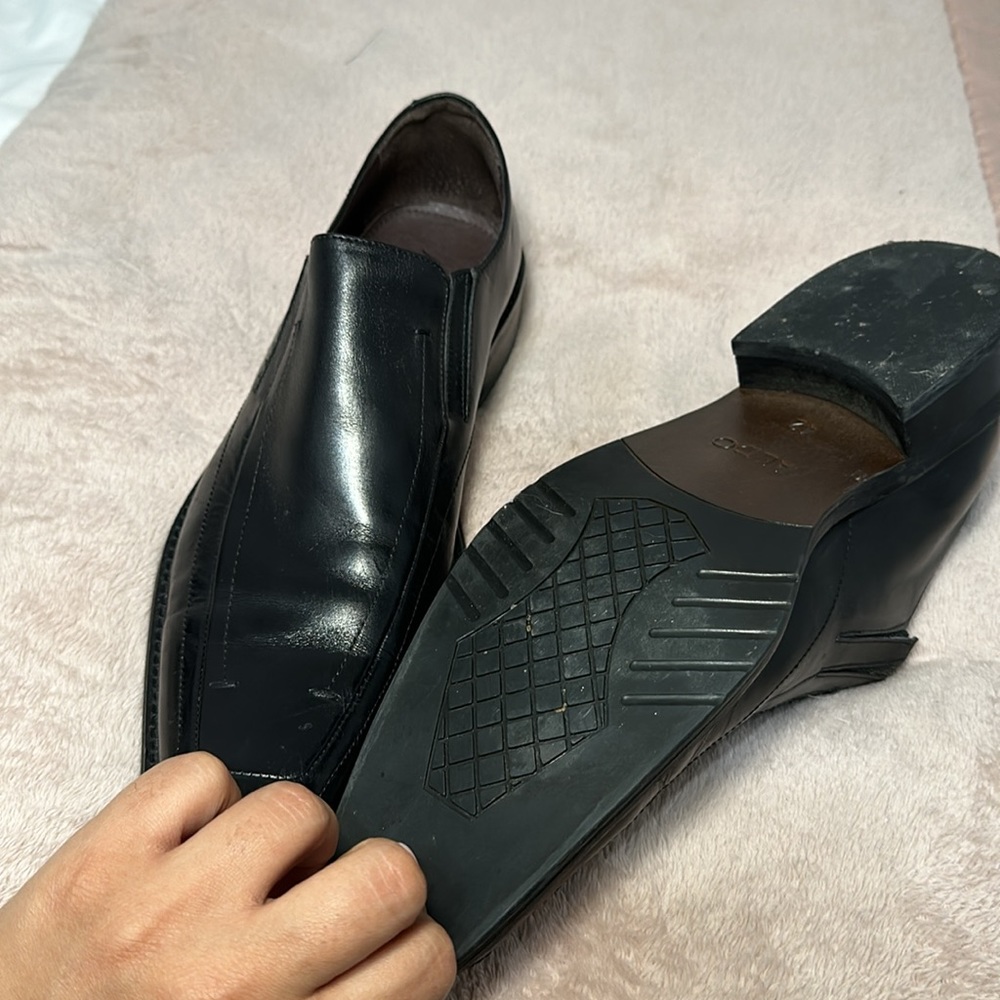 Aldo’s Shoes - Picture 3 of 6